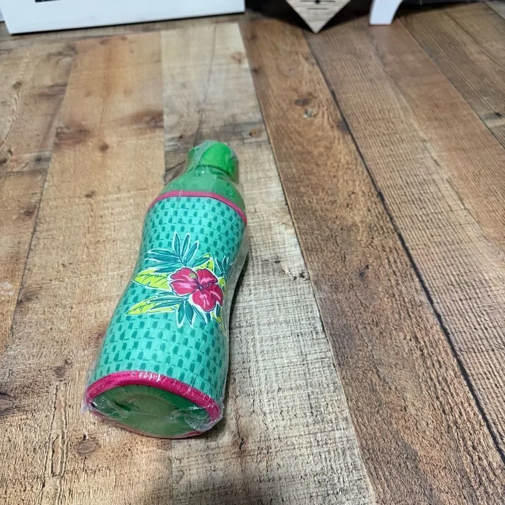 Tupperware 25 oz Pink Eco Water Bottle with Pink Green Neoprene Sleeve